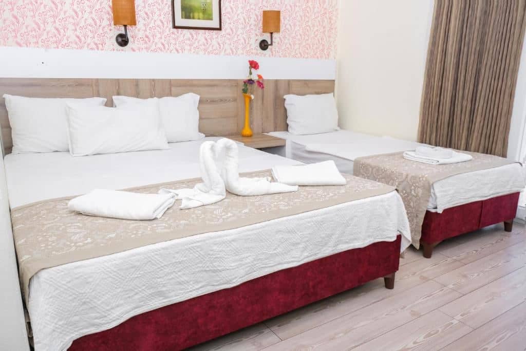 rooms-standard-room
