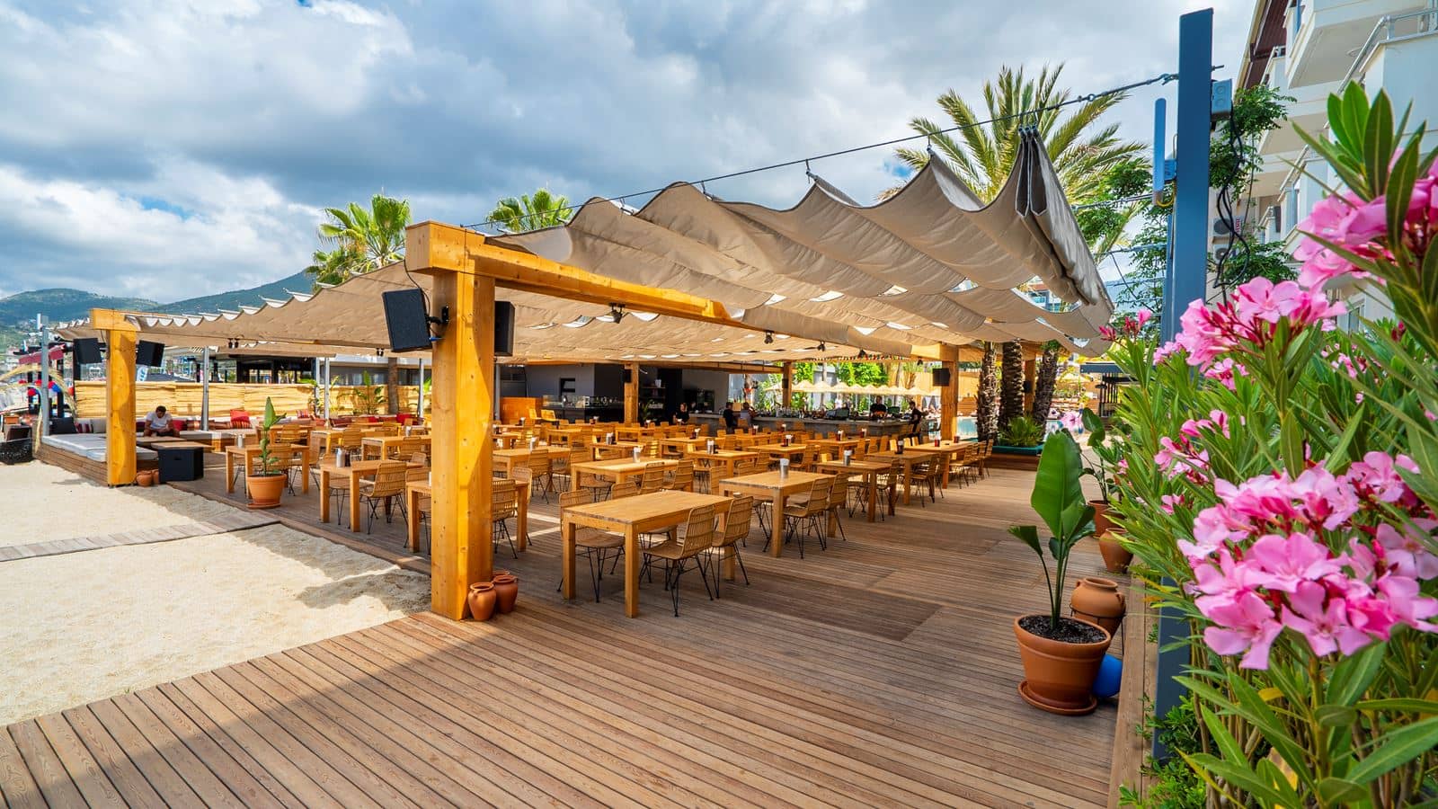 restaurants-