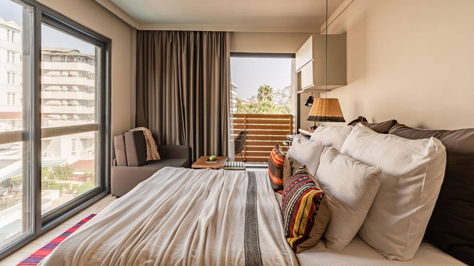 rooms-studio-room