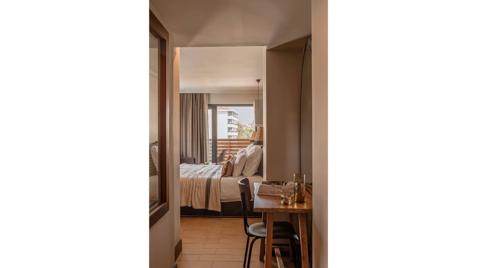 rooms-studio-room