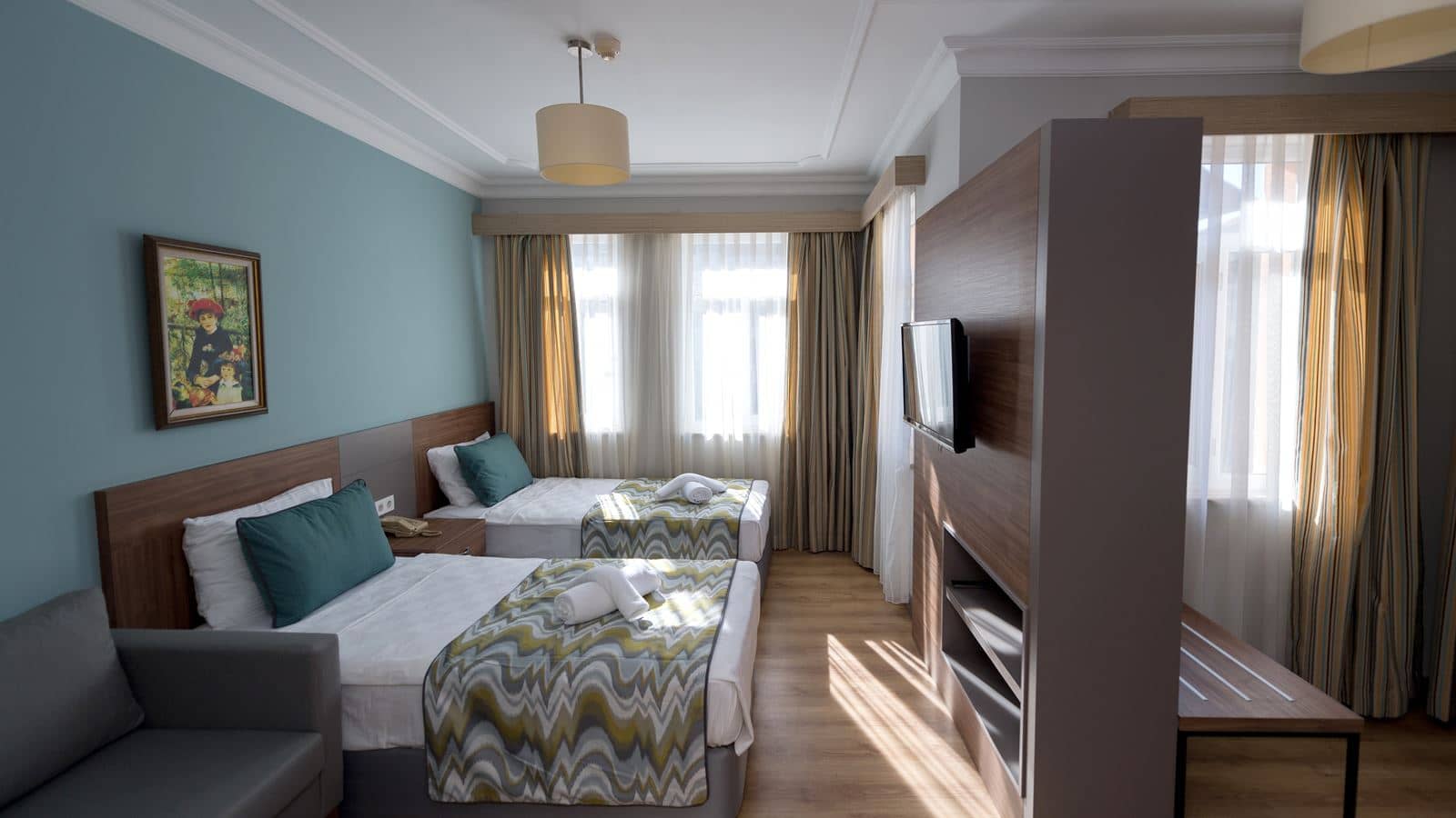 rooms-family-room