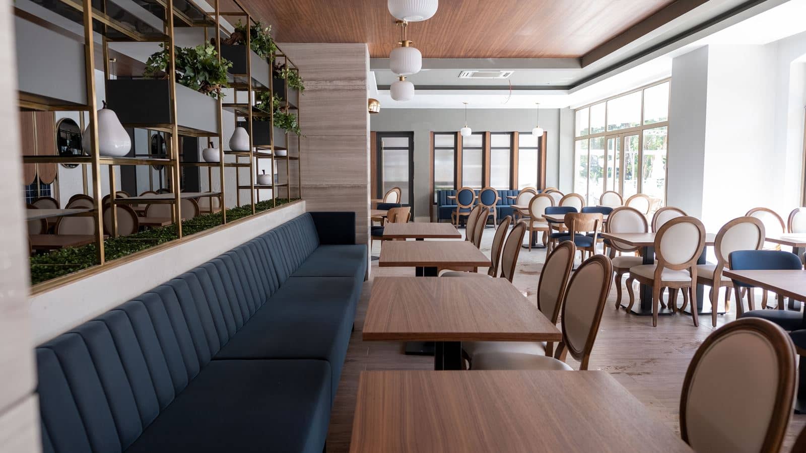 restaurants-restaurant