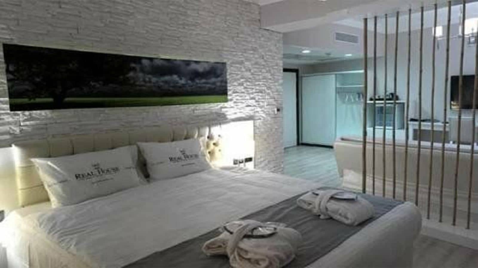 rooms-standart-room
