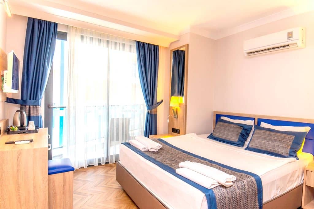 rooms-standard-room
