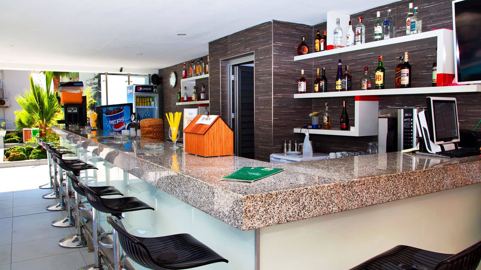 bars-pool-bar