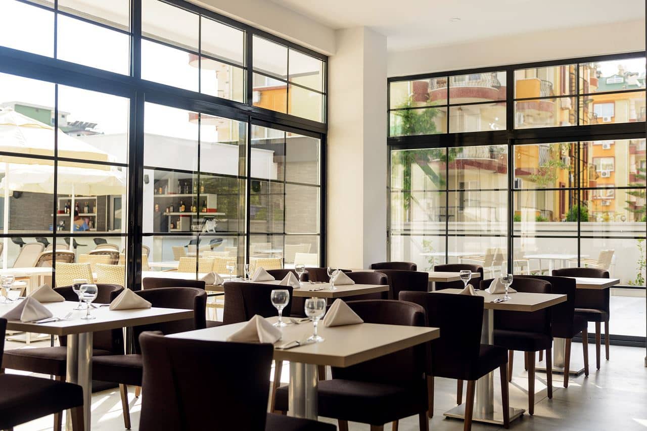 restaurants-restaurant