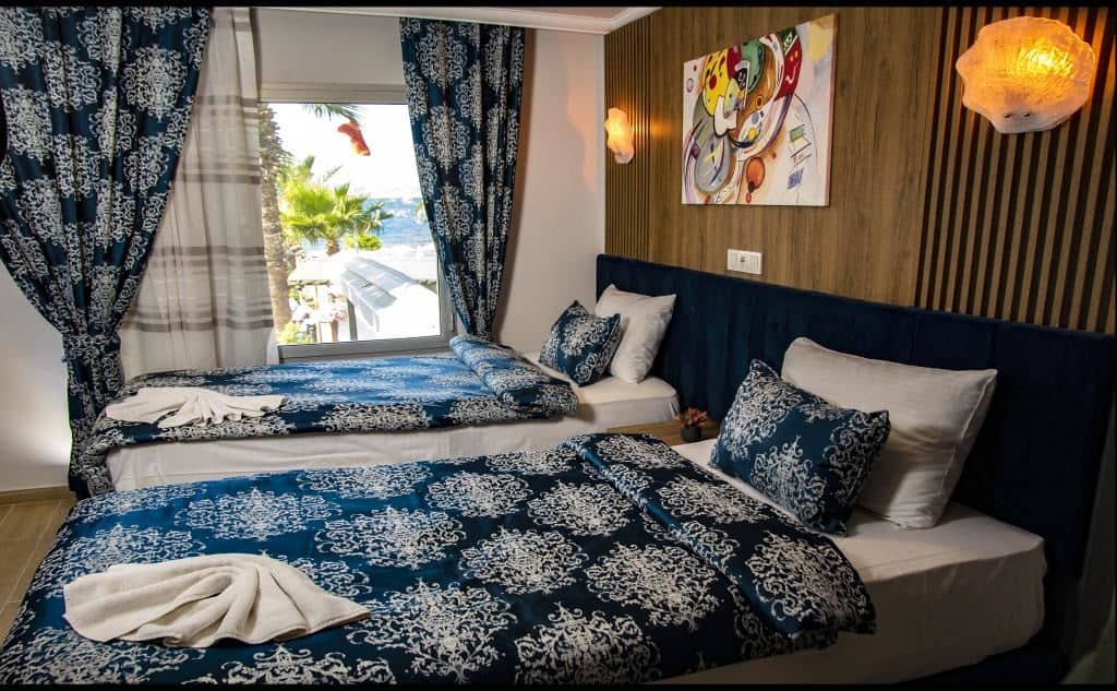 rooms-family-room