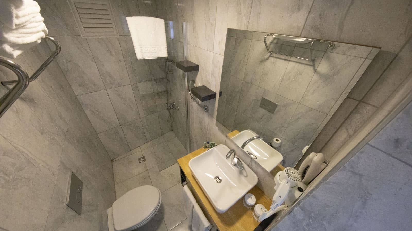 rooms-family-room