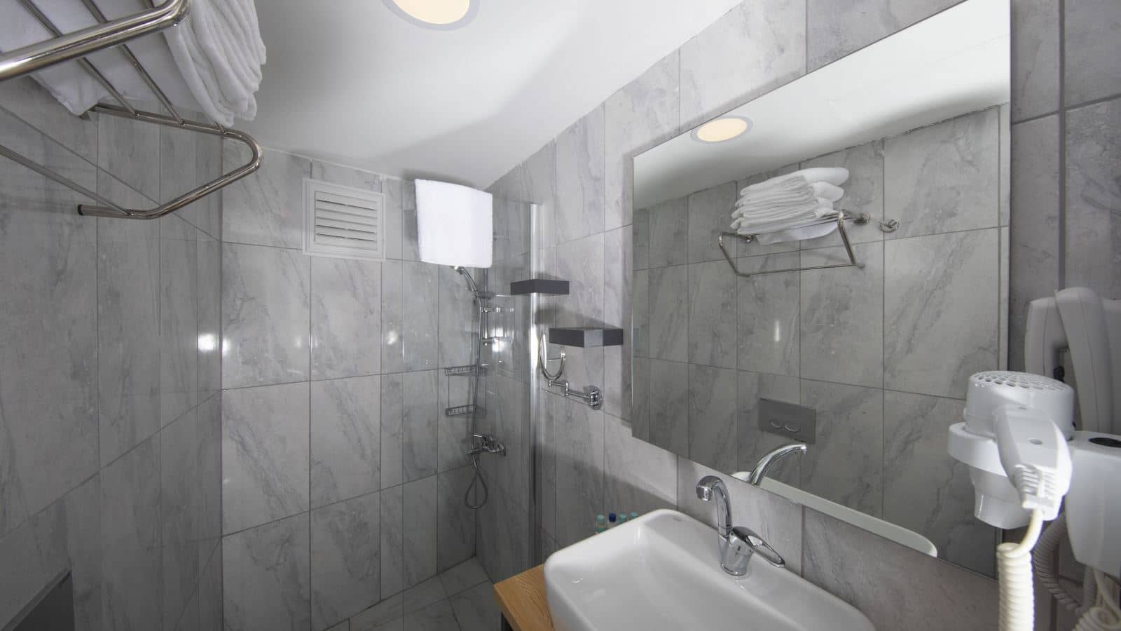 rooms-standart-room