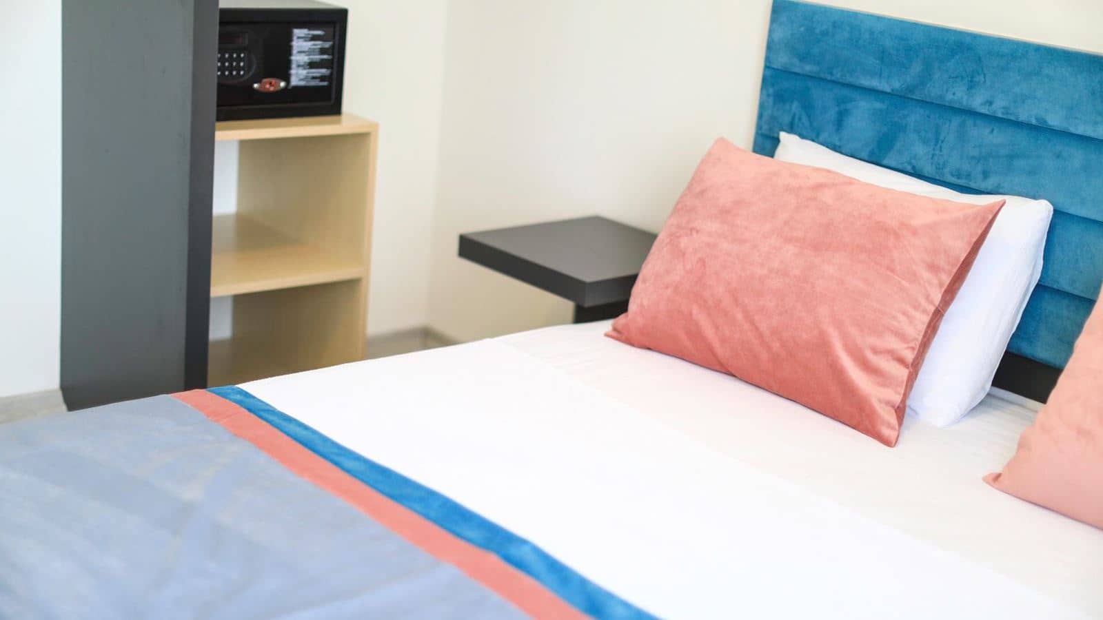 rooms-standart-room