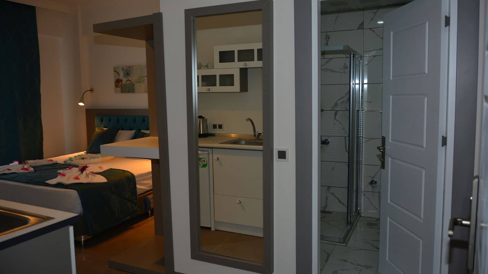 rooms-standard-room
