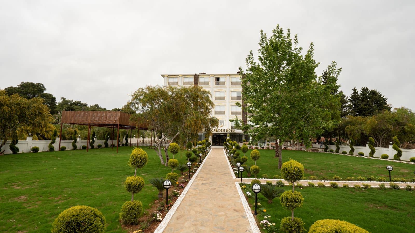 general-main-building