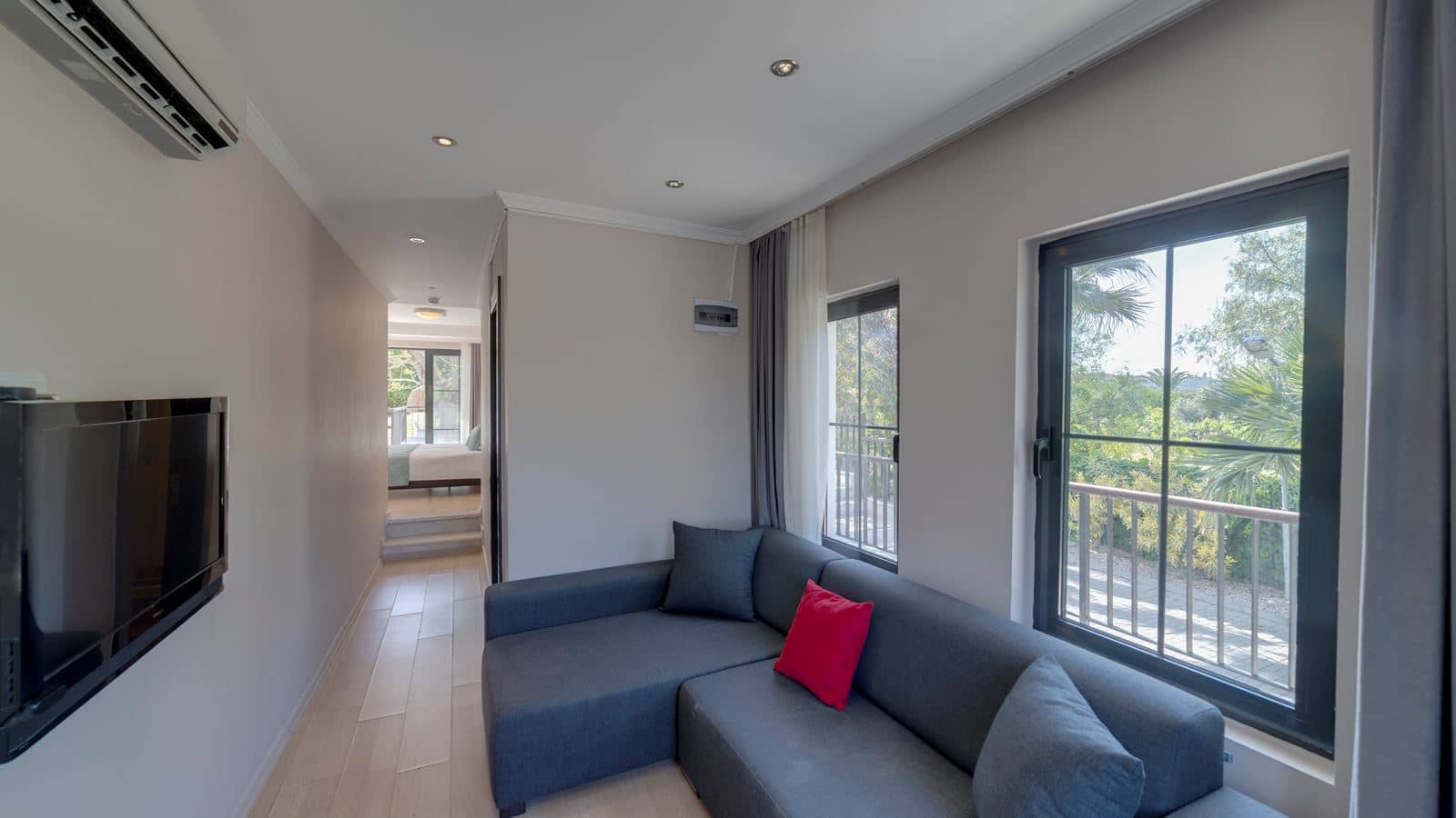 rooms-suite-room