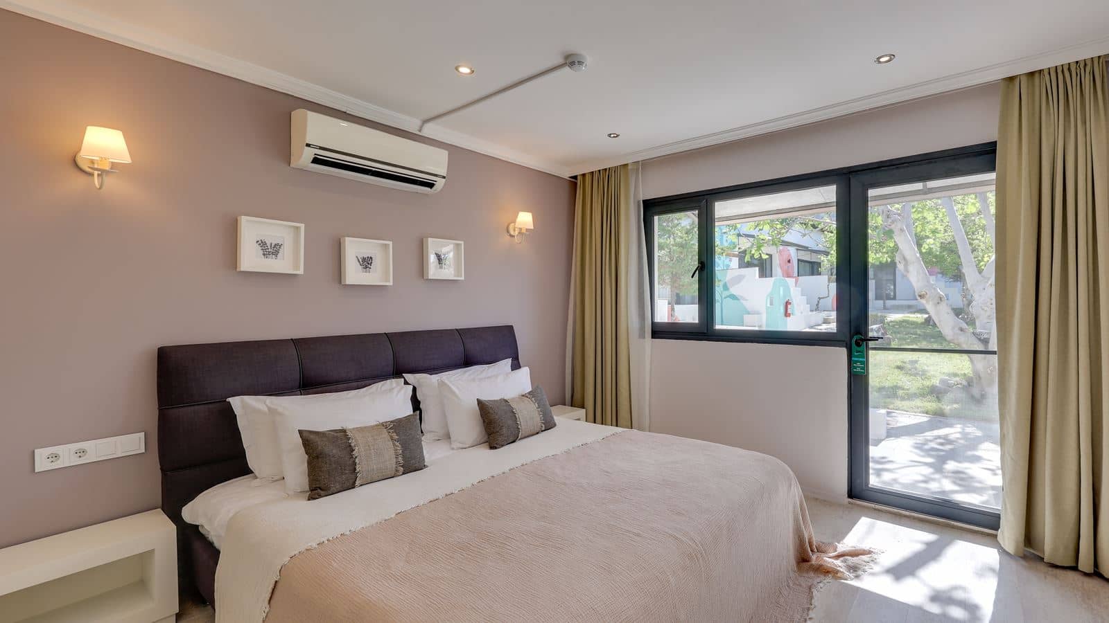 rooms-garden-room