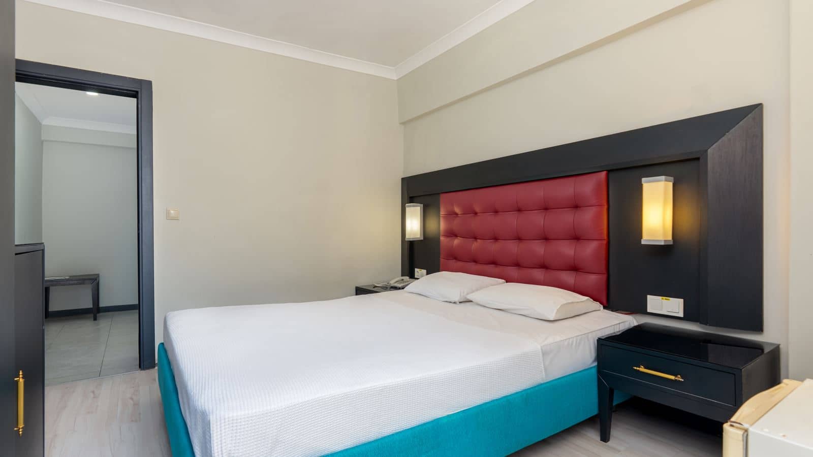 rooms-standard-room