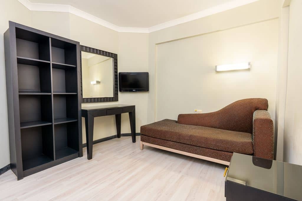 rooms-family-connection