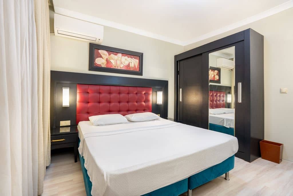 rooms-family-connection