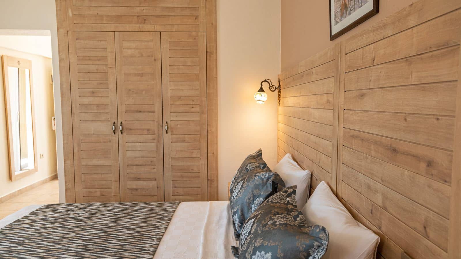 rooms-standard--terrace-room