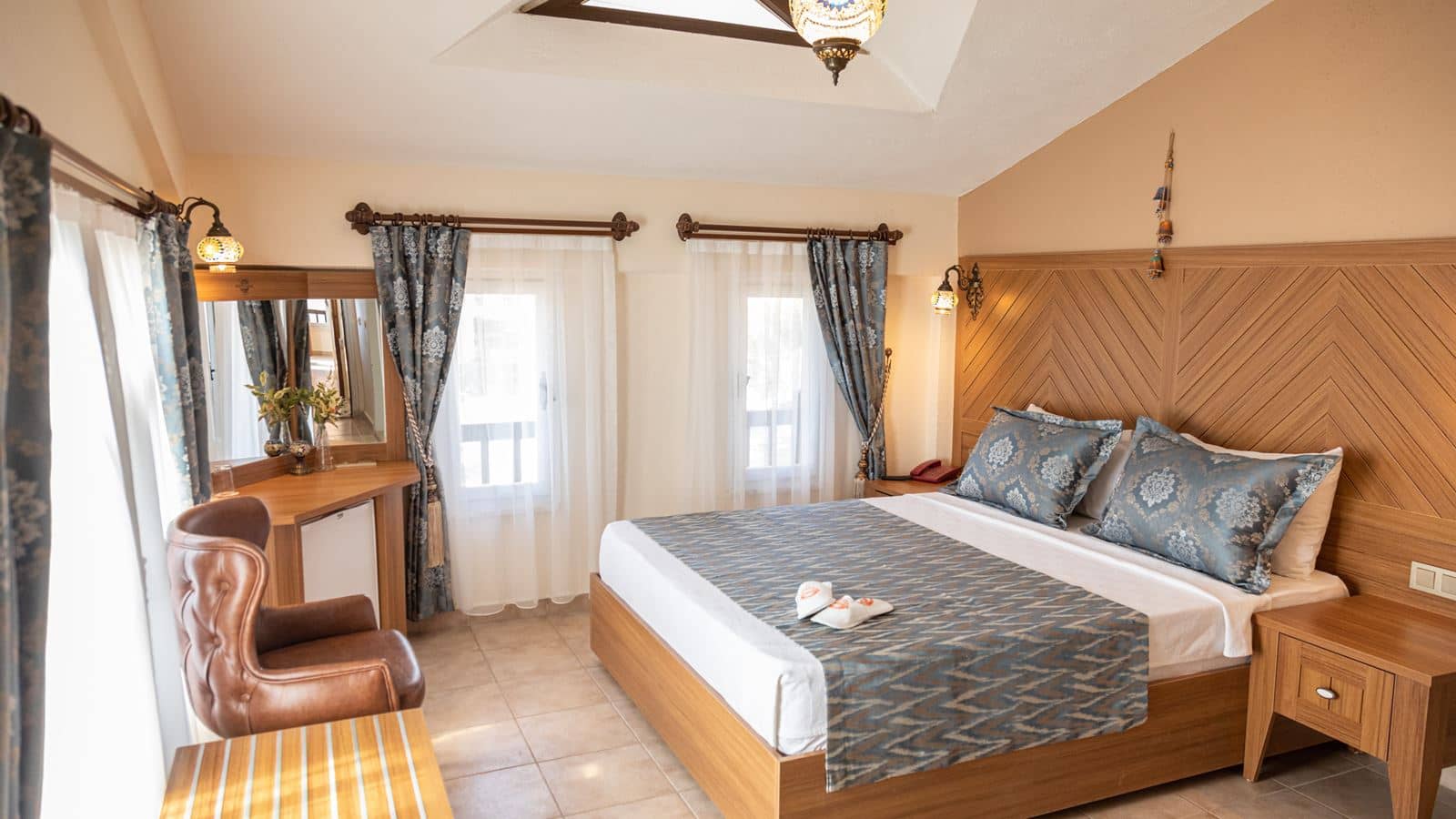 rooms-family-room