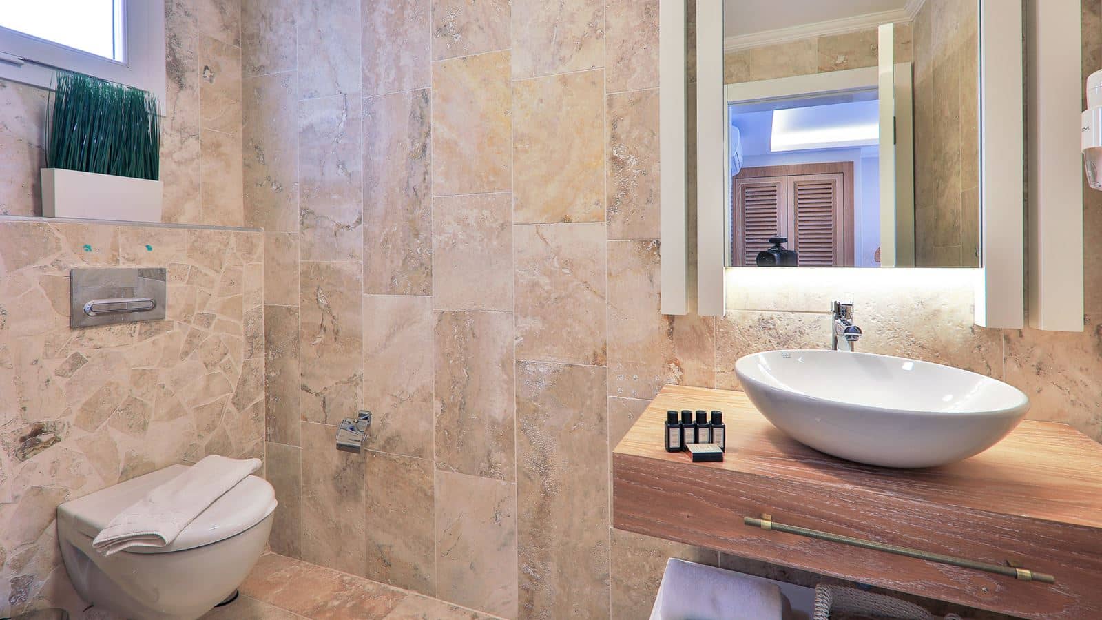 rooms-comfort-room