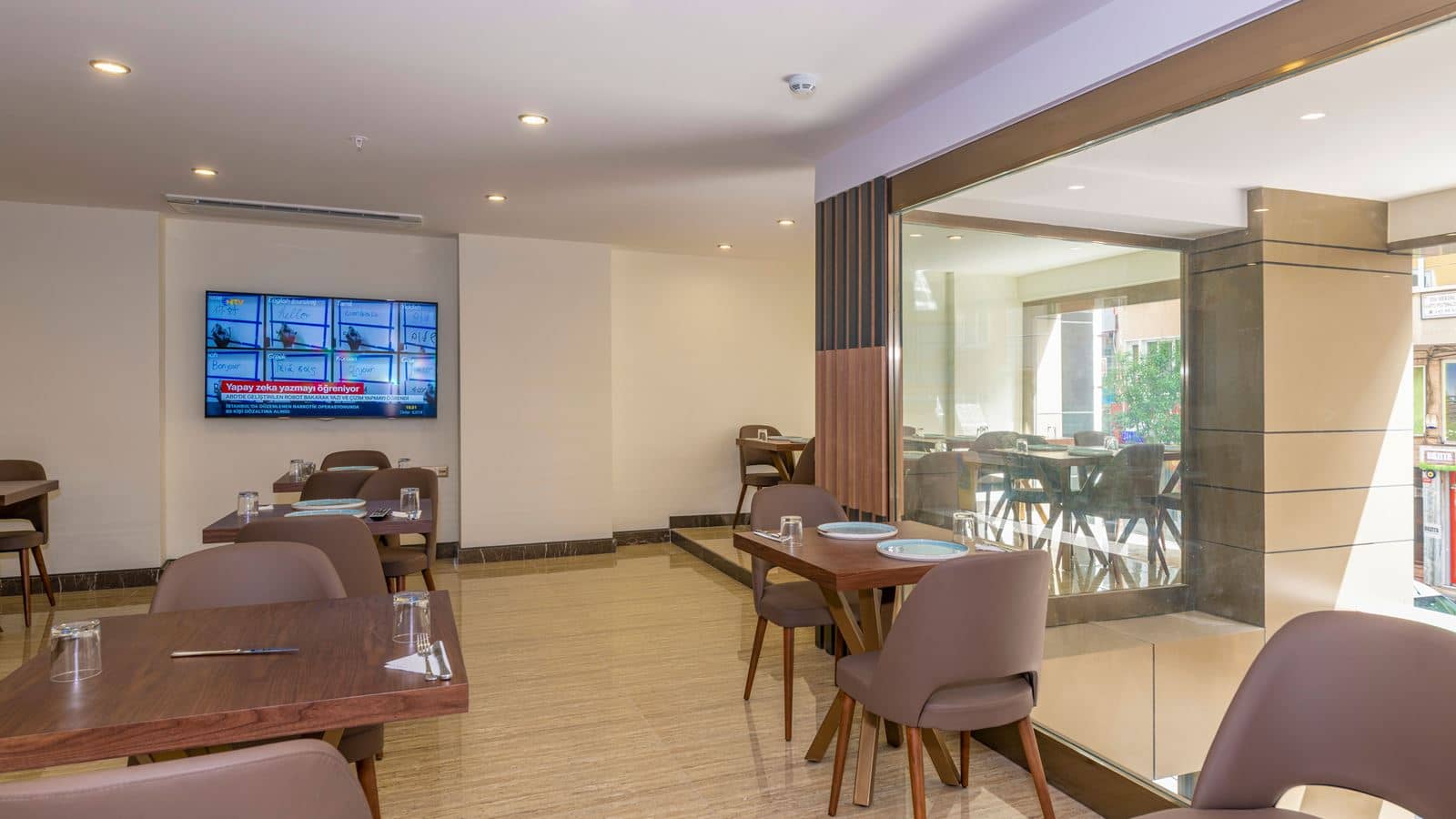 restaurants-restaurants