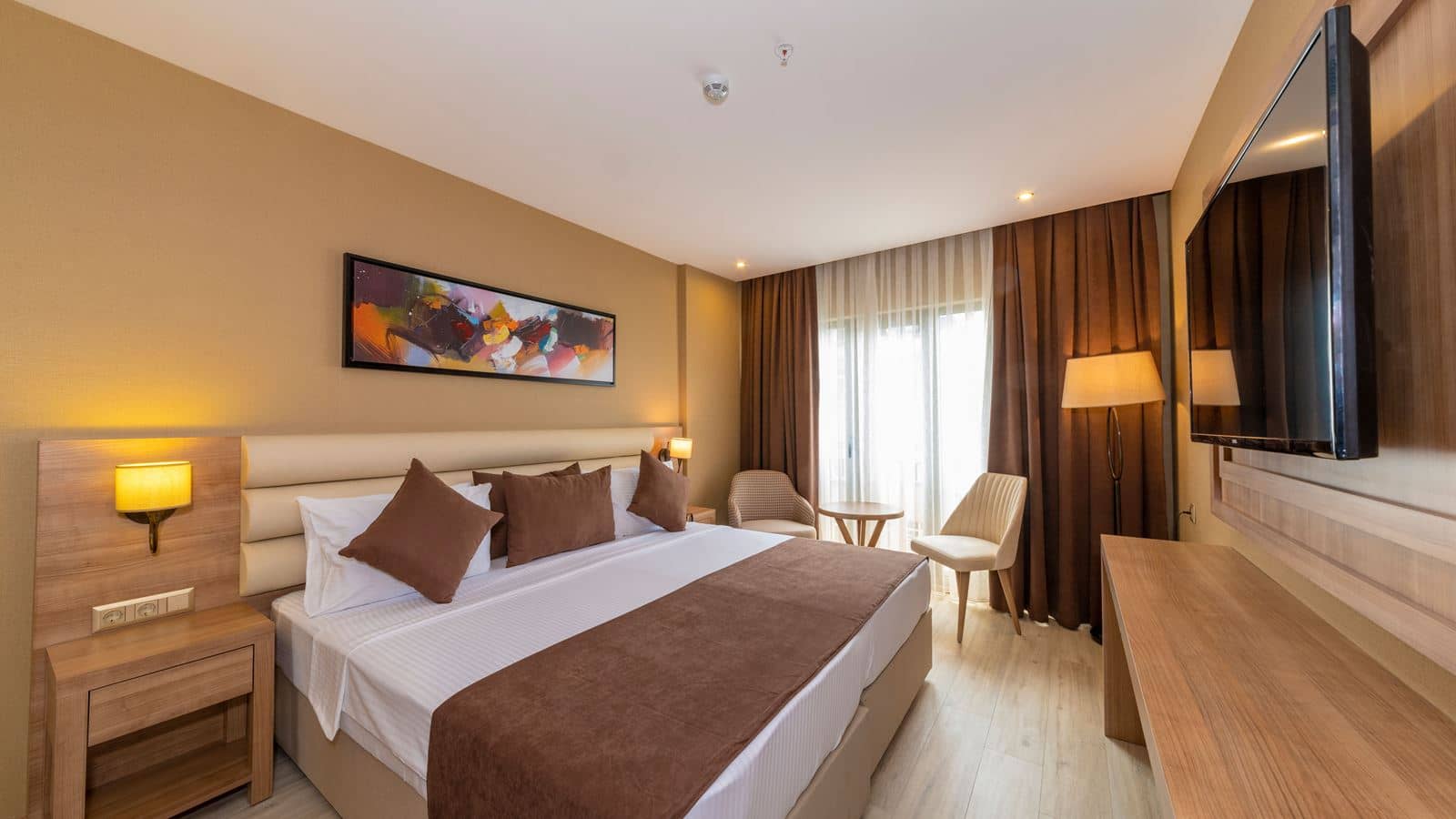 rooms-suite-deluxe
