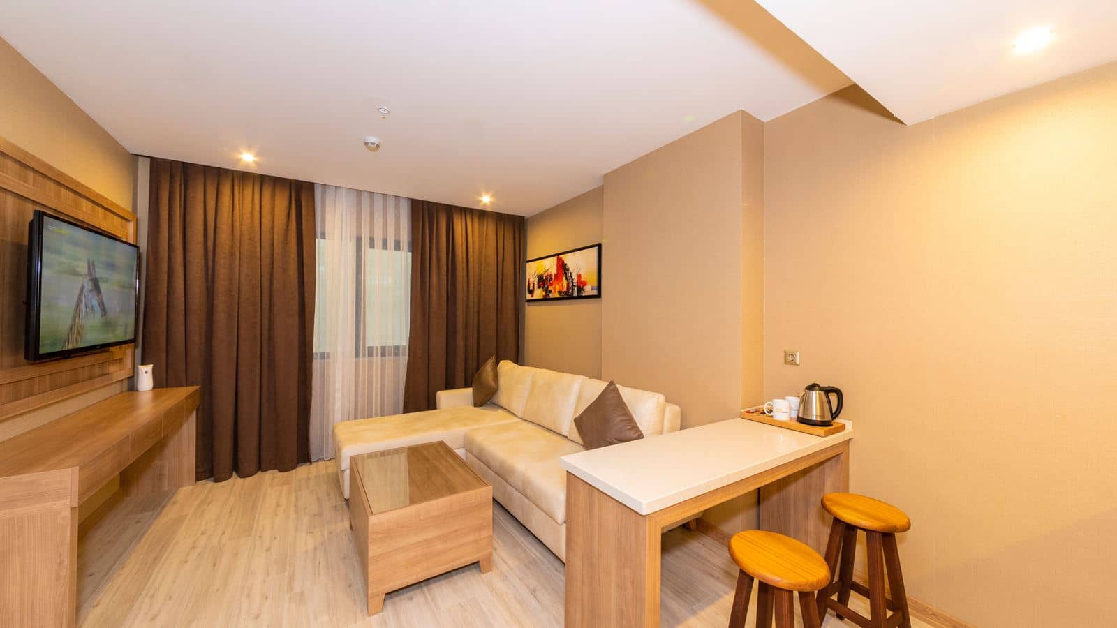 rooms-suite-deluxe