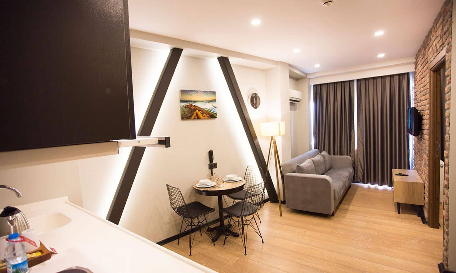 rooms-apartment-one-bedroom