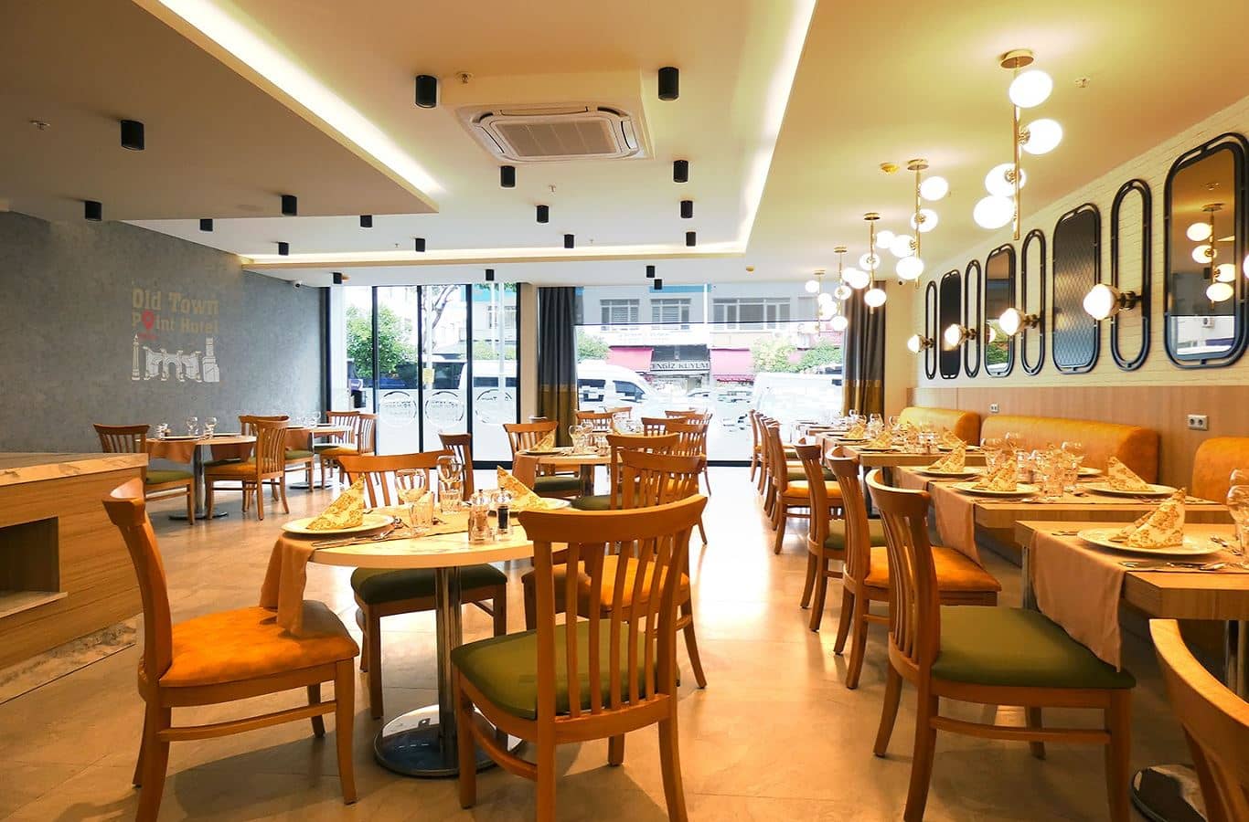 restaurants-main-restaurant