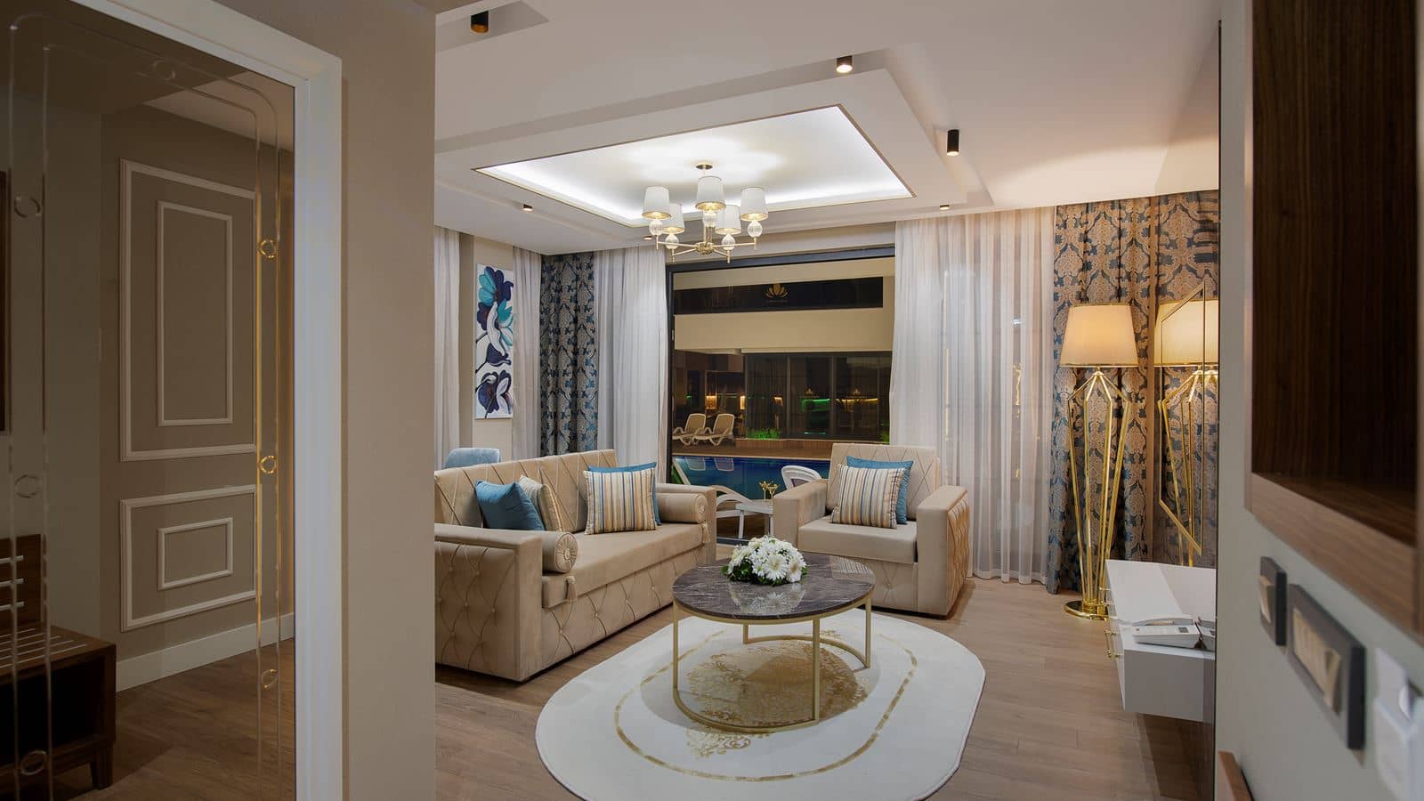 rooms-superior-suite