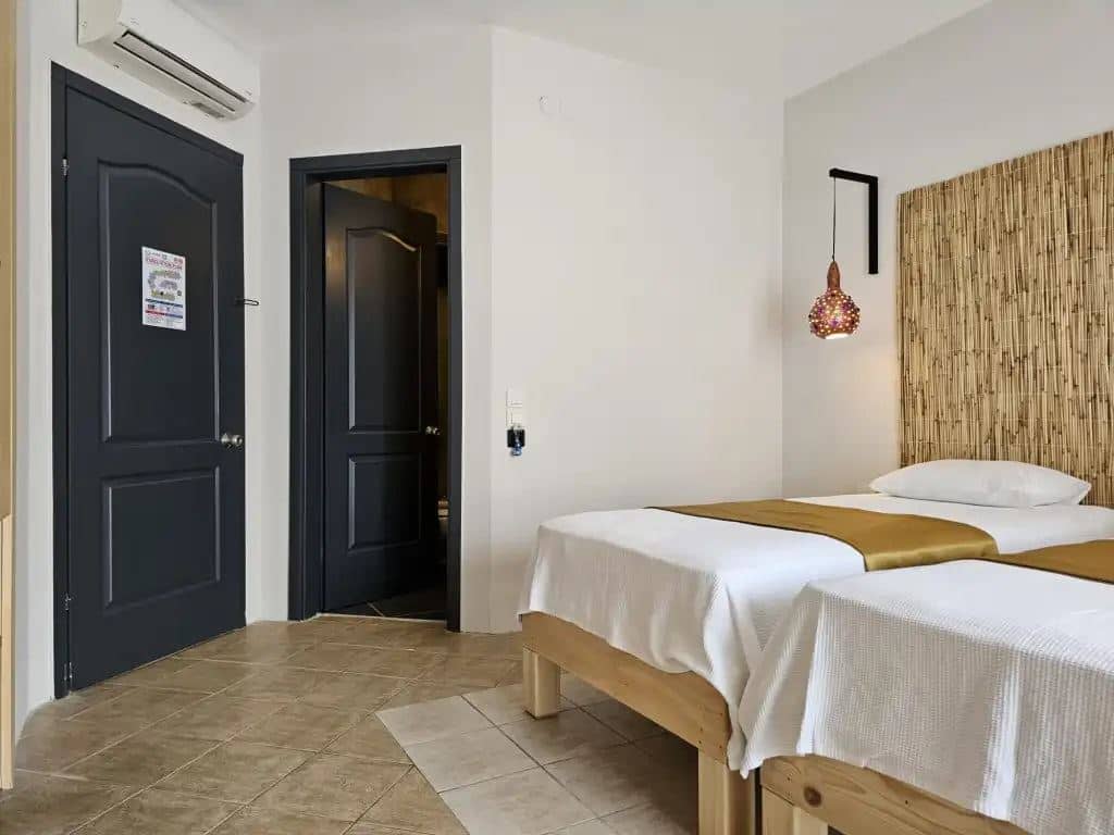 rooms-standart-room