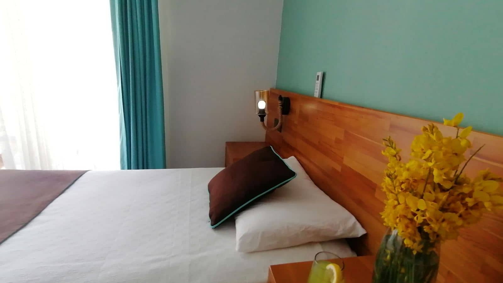 rooms-standard-double-or-twin-room