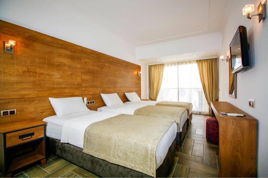 rooms-standard-room