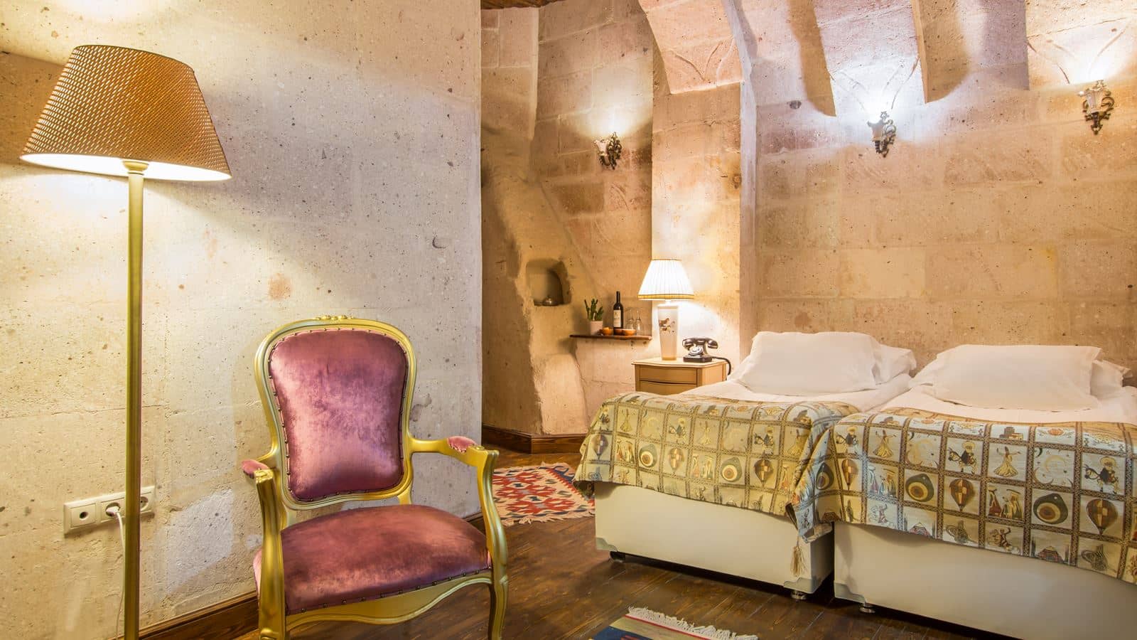 rooms-superior-cave