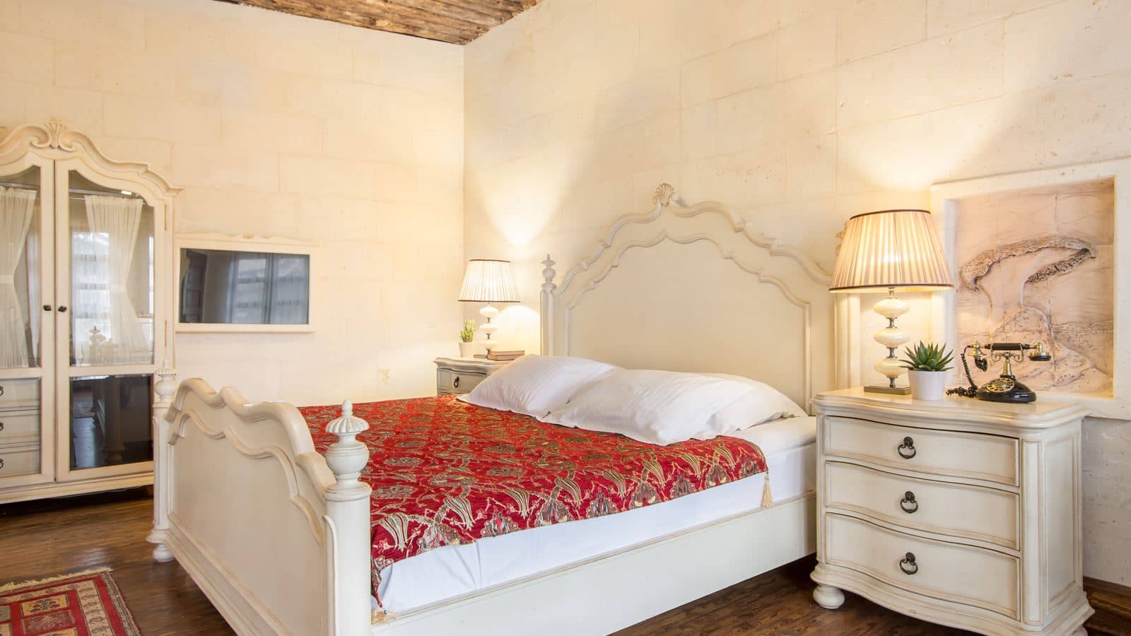rooms-deluxe-stone