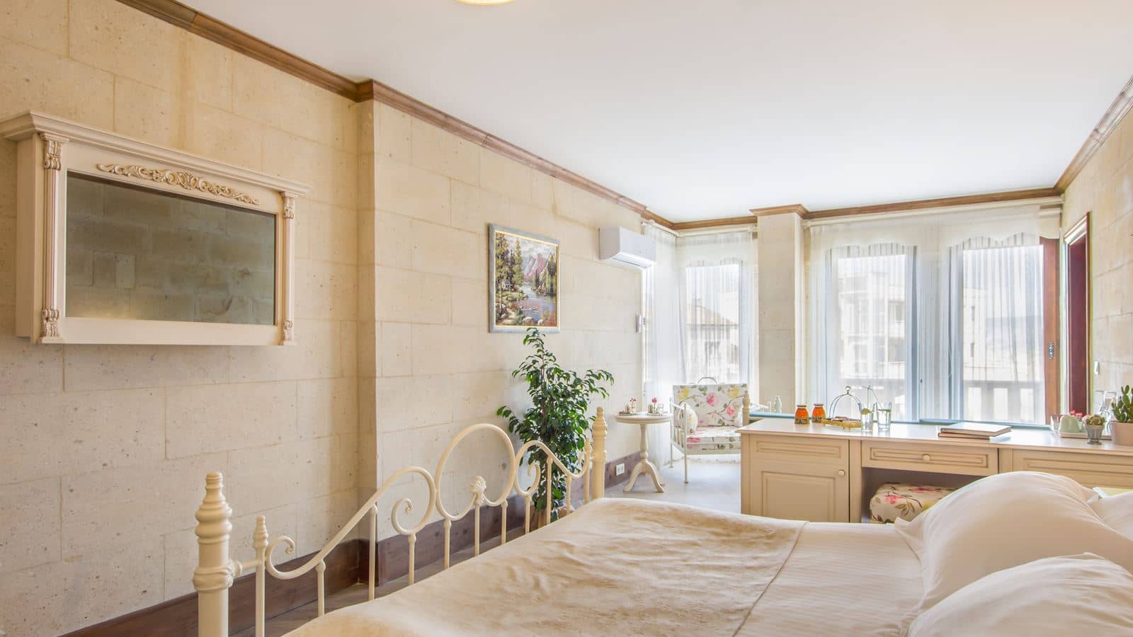 rooms-deluxe-stone