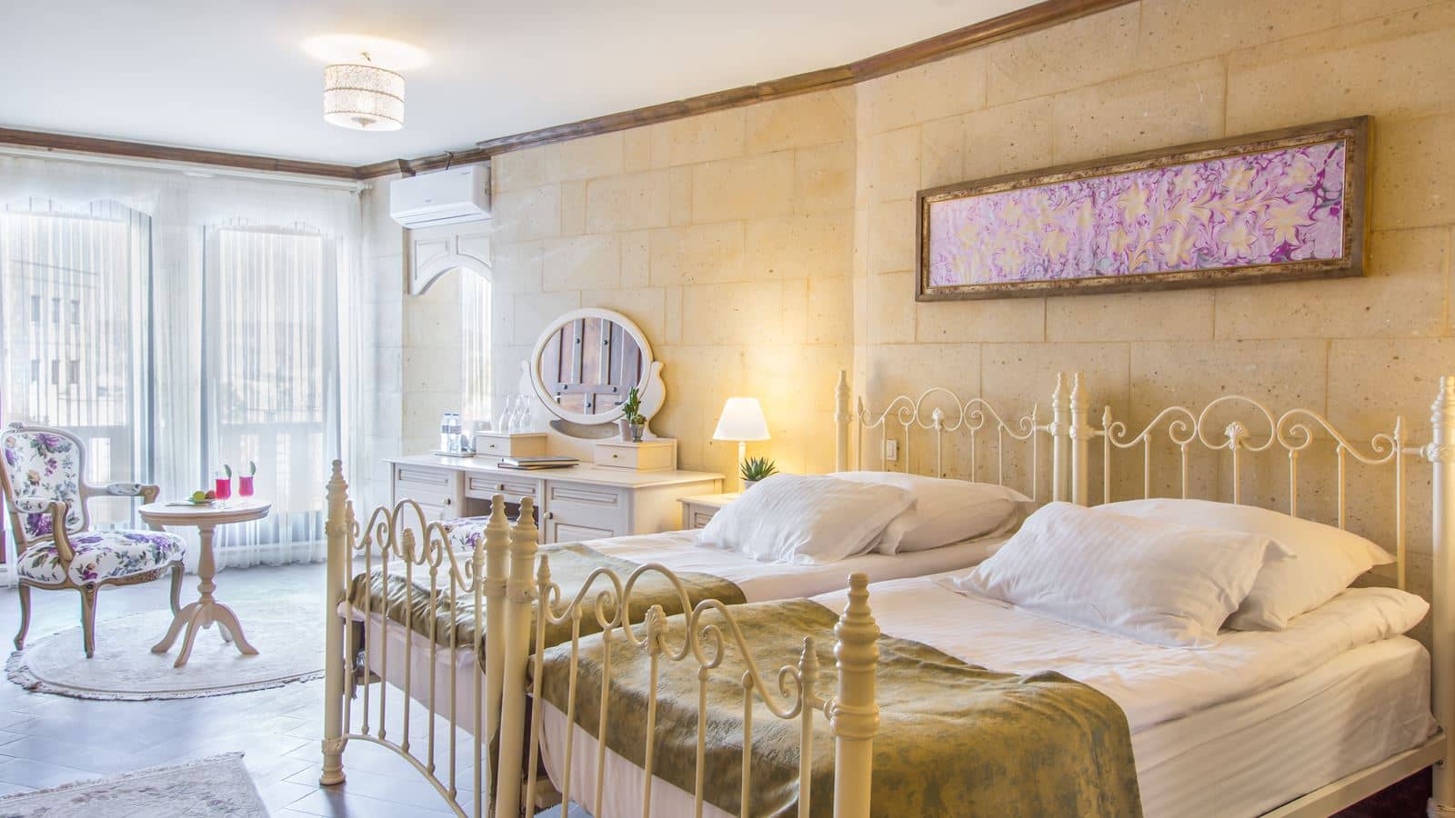rooms-deluxe-stone