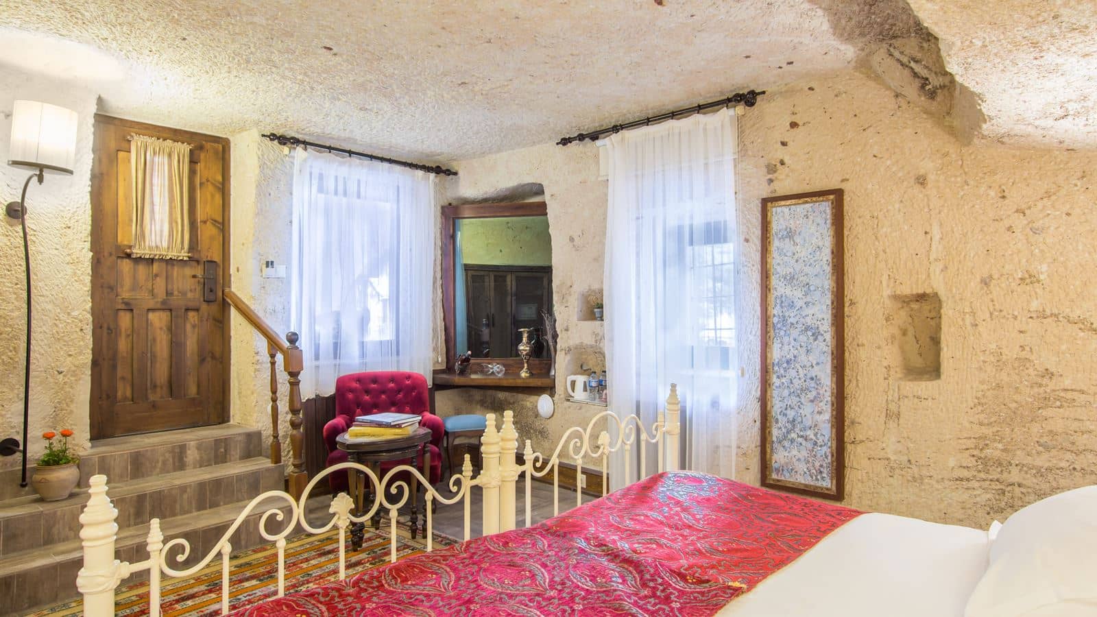 rooms-deluxe-cave