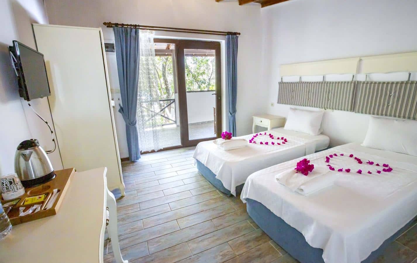 rooms-promo-room