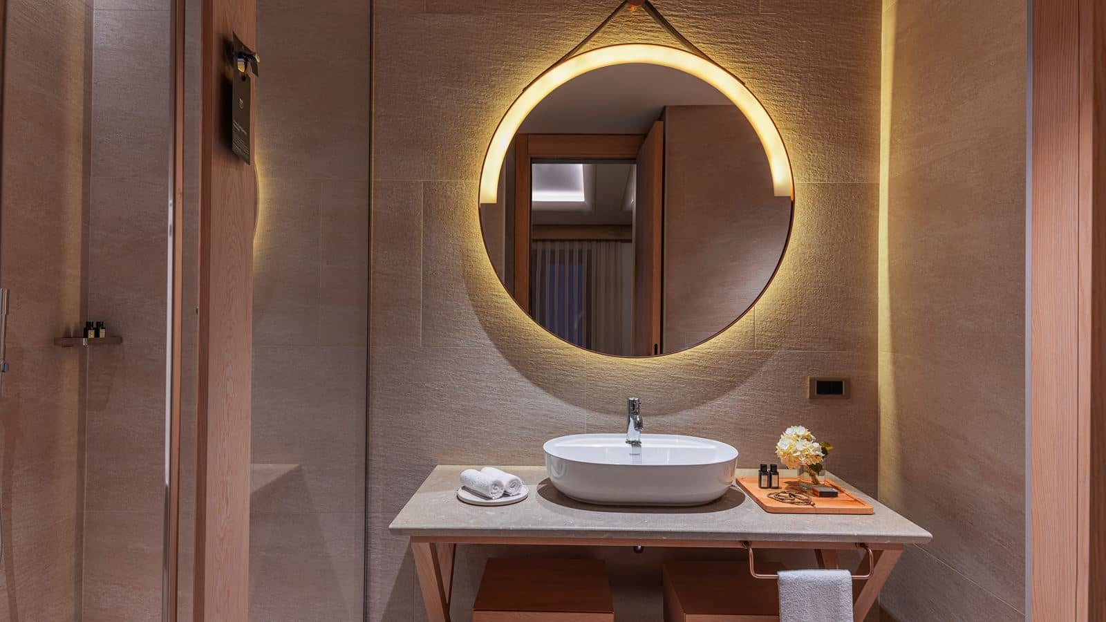 rooms-superior-suite