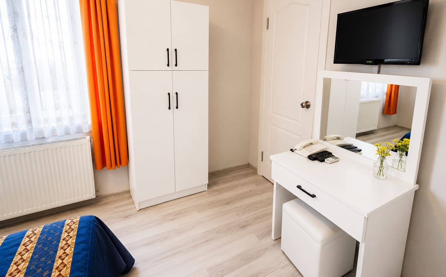 rooms-standard-single-room