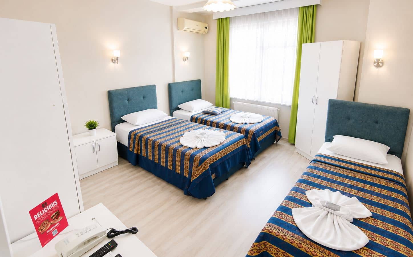 rooms-standard-triple-room
