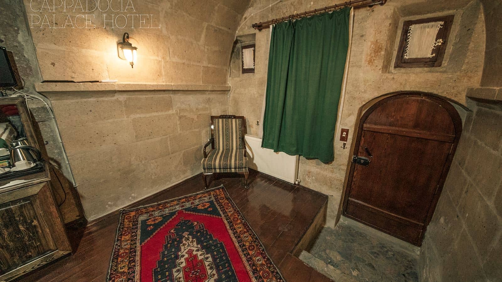 rooms-cave-room
