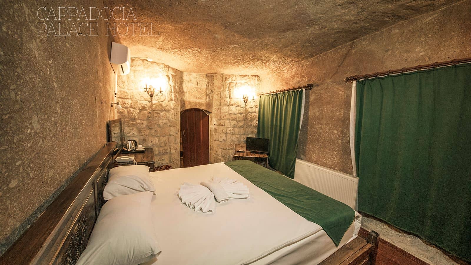 rooms-cave-room