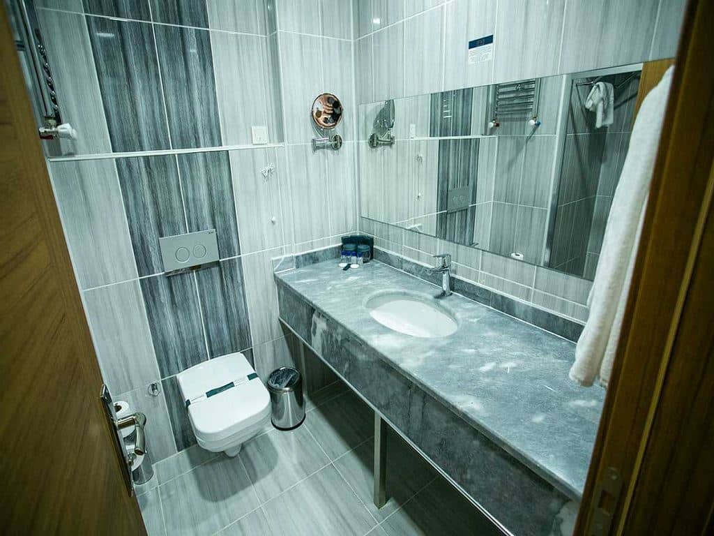rooms-standard-room