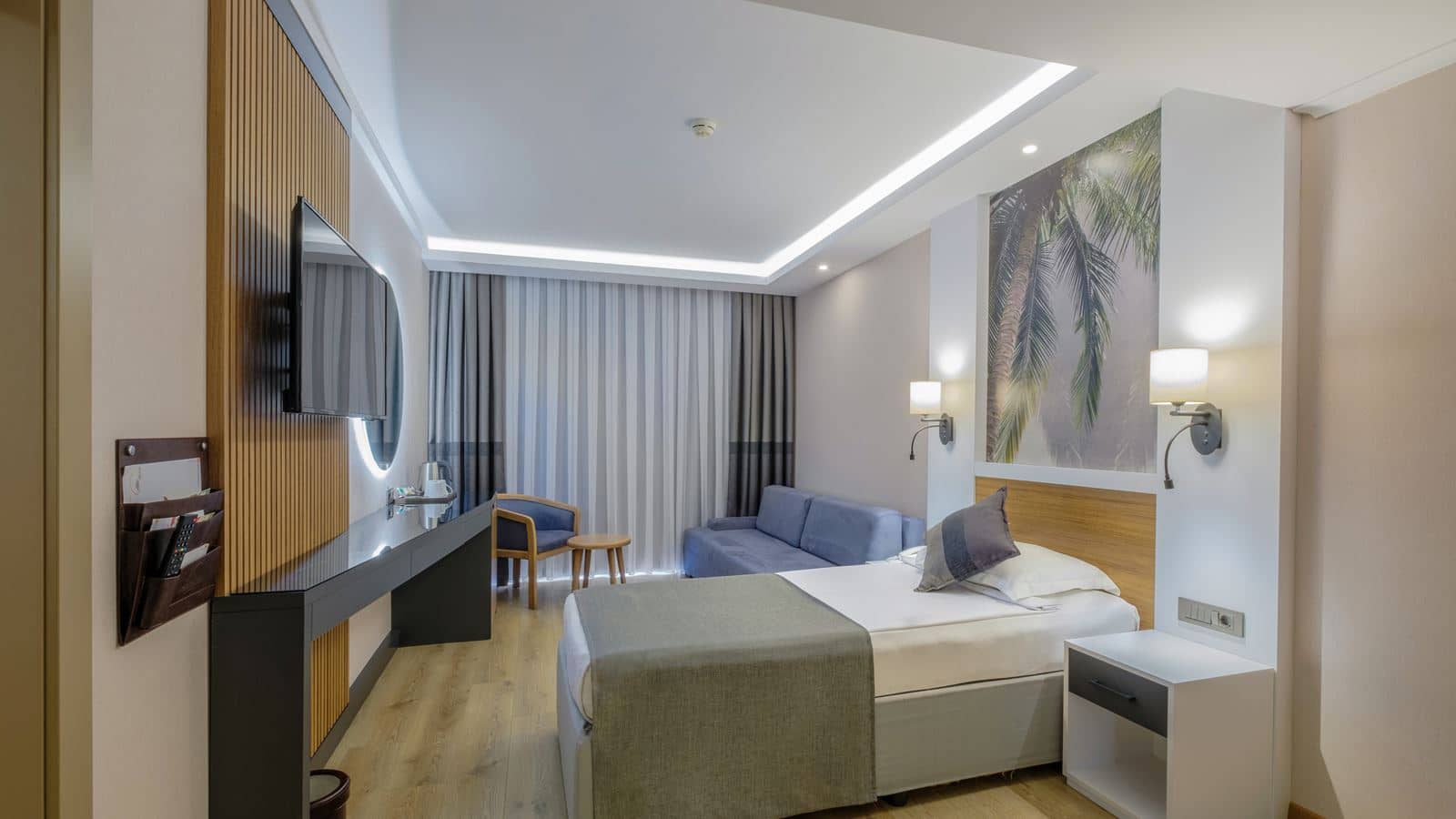 rooms-family-room-land-view-type-1