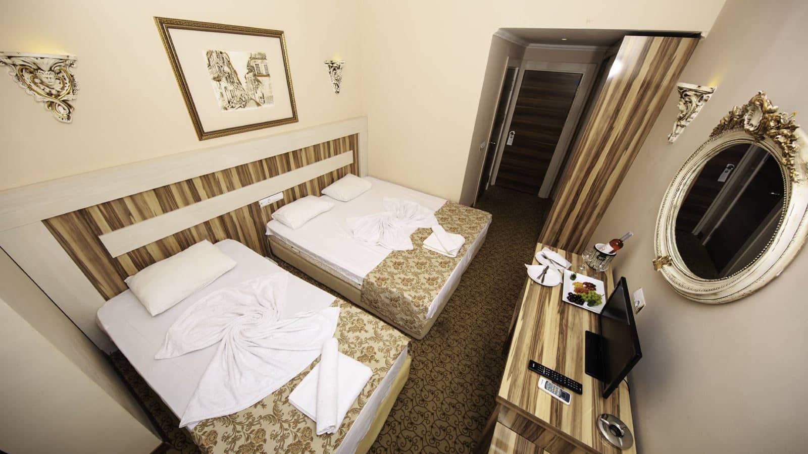 rooms-standard-room