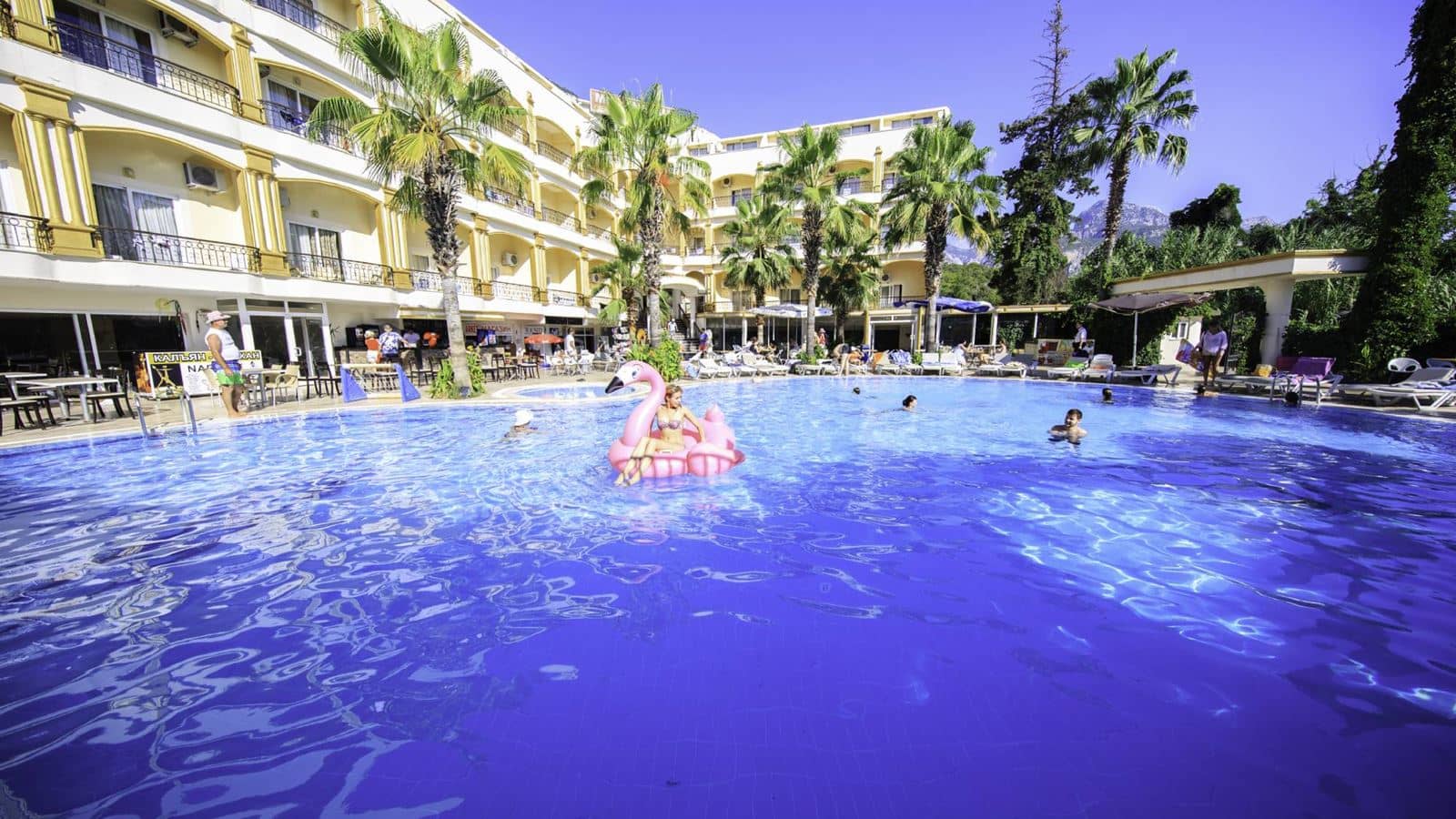 pools-outdoor-pool