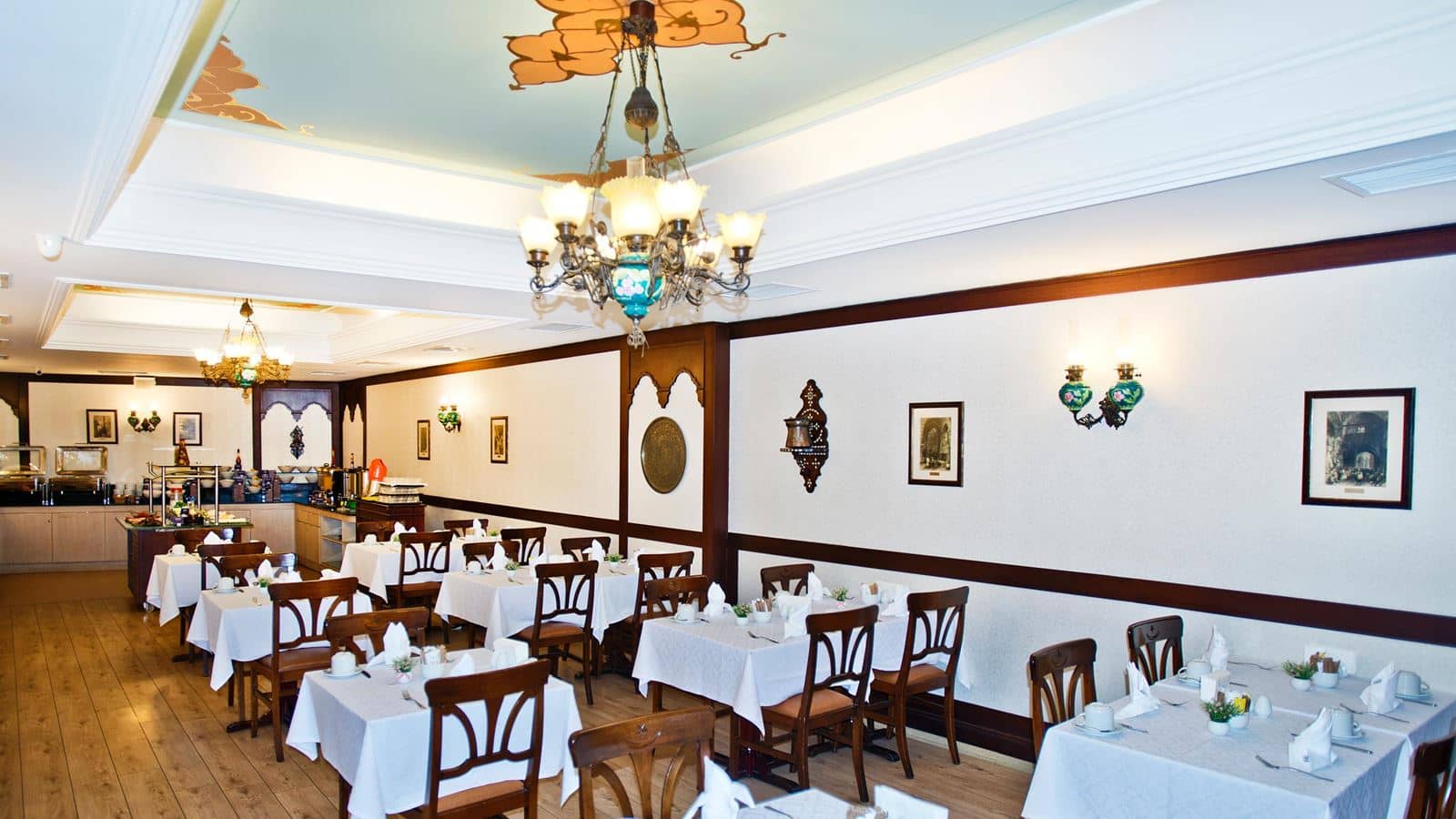 restaurants-restaurants