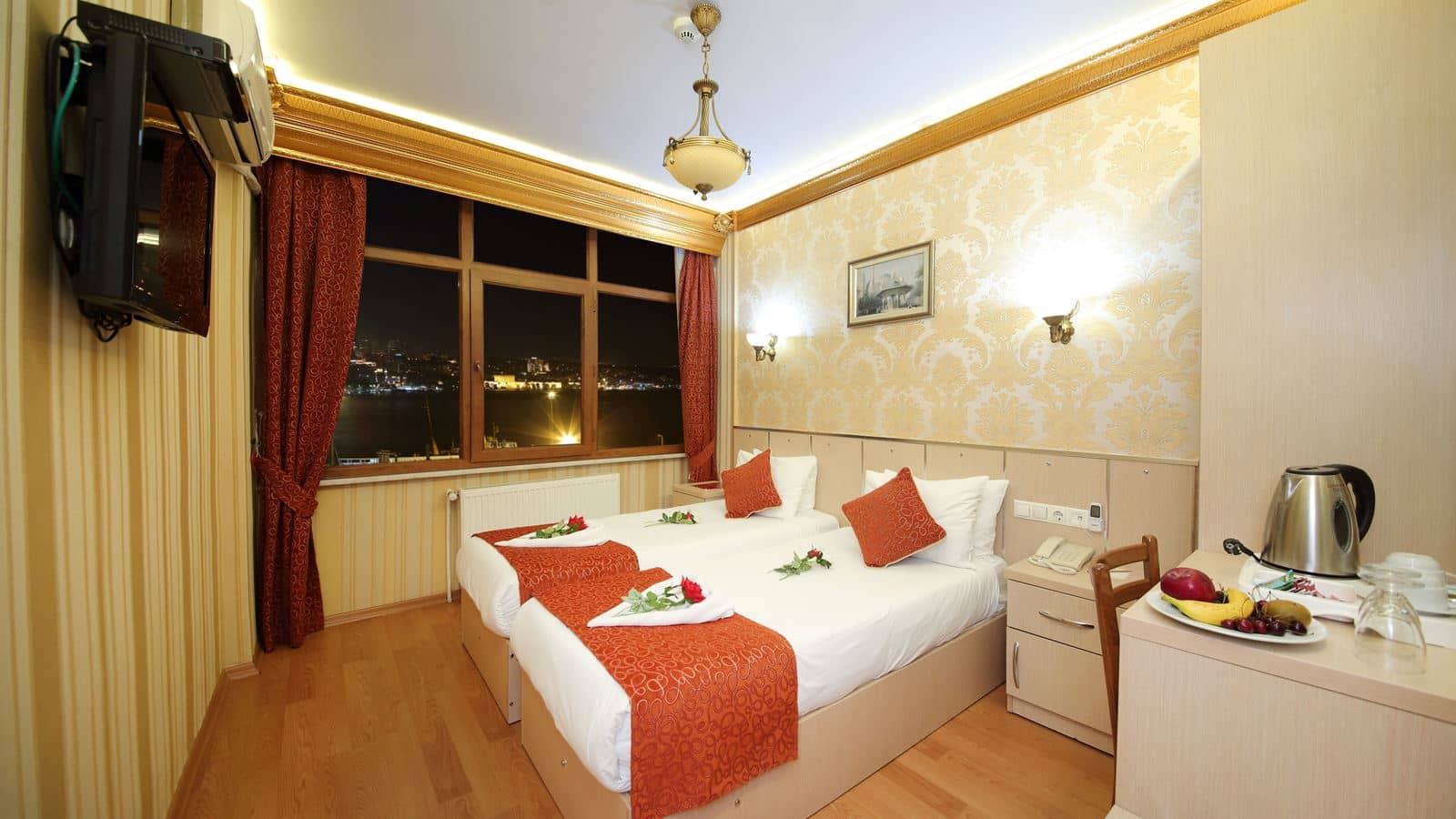 rooms-seaview-room